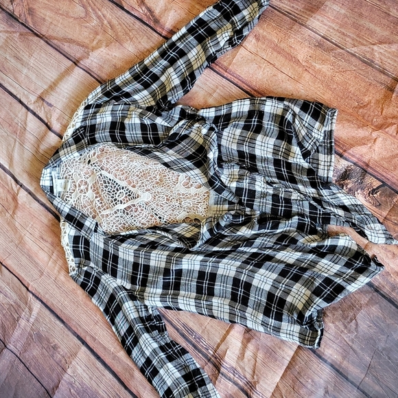 American rag- Plaid with lace cover up top - Picture 2 of 6